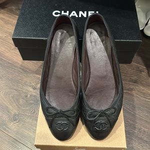 Chanel Classic Ballet Flats Black Sz: 37